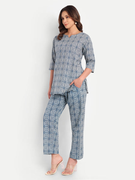 Indigo Square Weave
