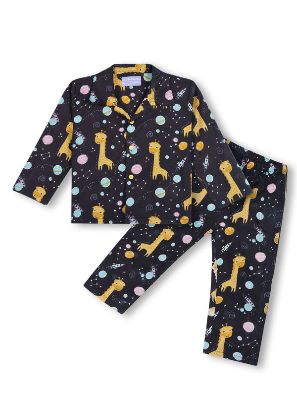Jungle Sky Giraffe – Black