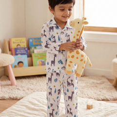 Giraffe Cuddles – Grey