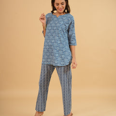 Mint Mosaic – Navy