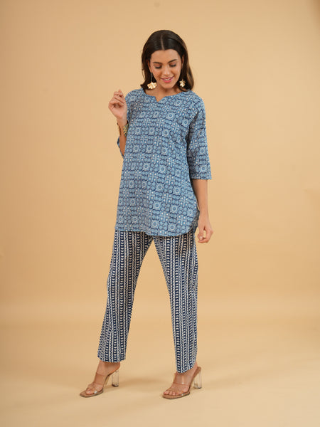 Mint Mosaic – Navy