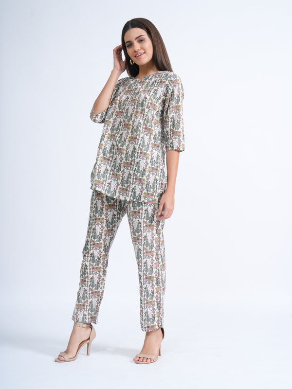 Jungle Whisper – Blush