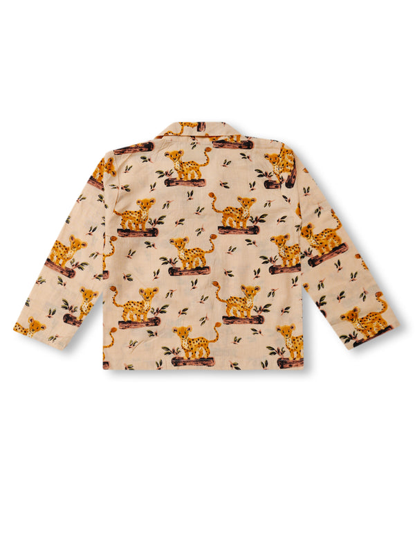Lazy Leopard – Sand