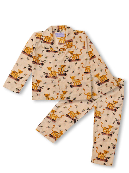 Lazy Leopard – Sand