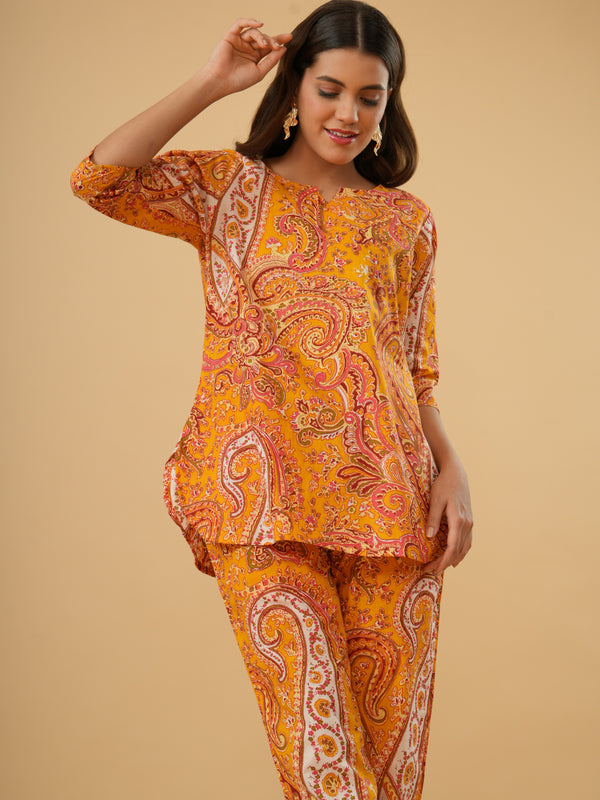 Amber Paisley