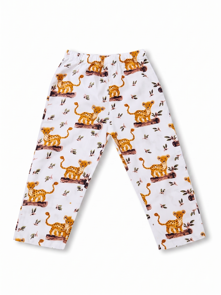 Lazy Leopard – Snow