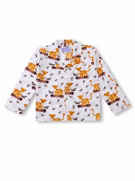 Lazy Leopard – Snow