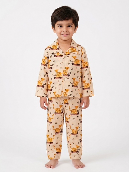 Lazy Leopard – Sand